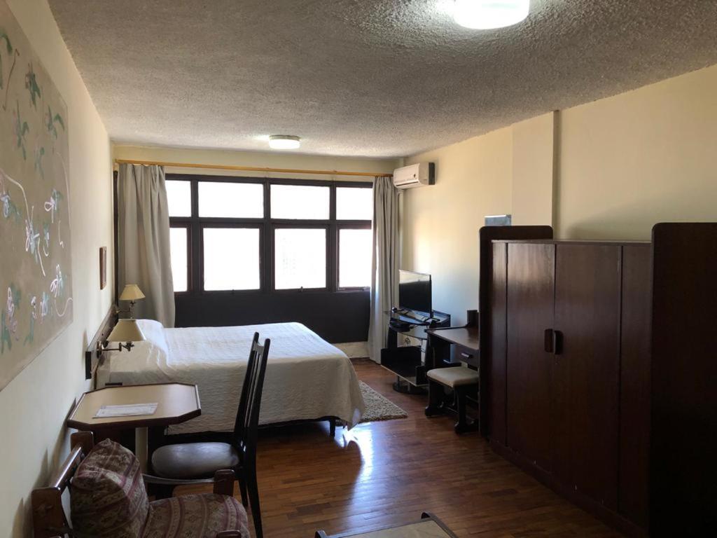 Hotel Estoril Пелотас Екстериор снимка